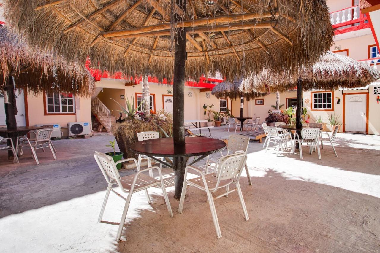 Oyo Hotel Addy Tulum Zewnętrze zdjęcie