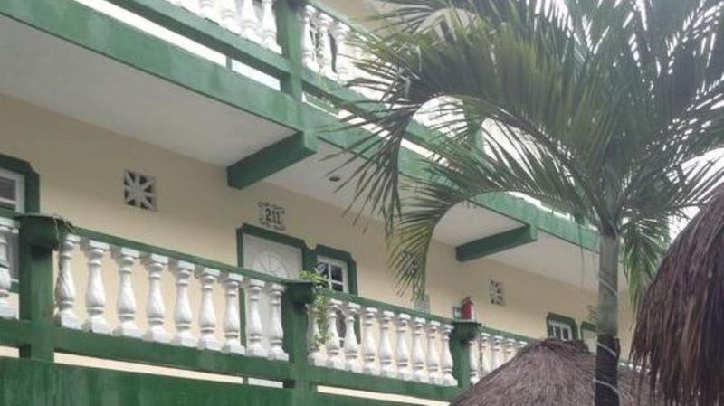Oyo Hotel Addy Tulum Zewnętrze zdjęcie