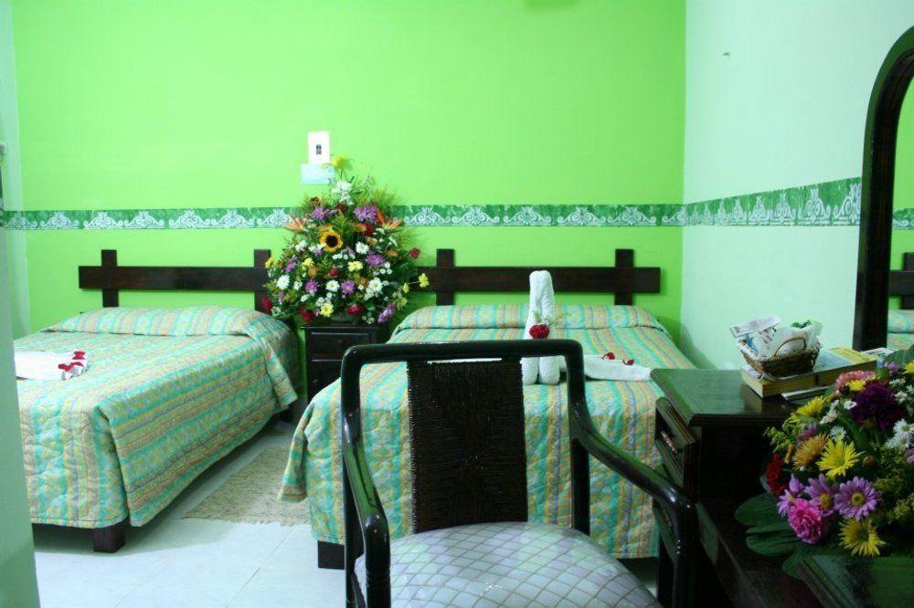 Oyo Hotel Addy Tulum Zewnętrze zdjęcie
